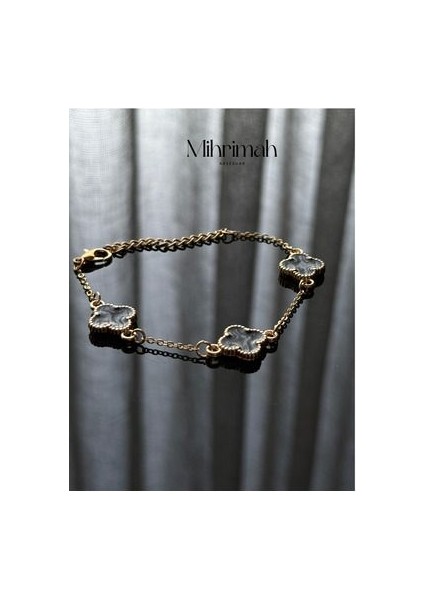 Siyah Yonca Bileklik modelleri