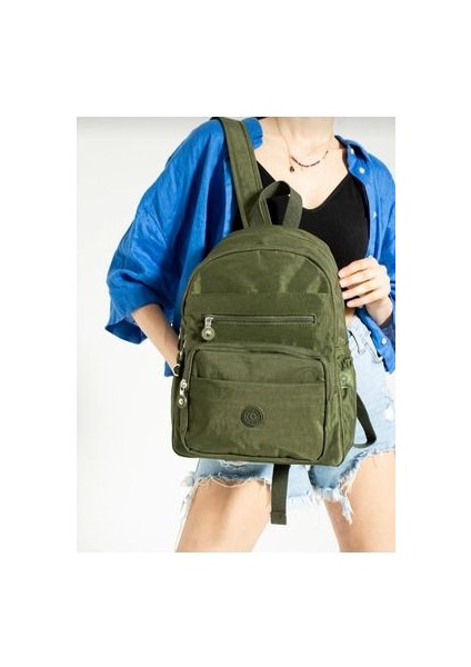 Krinkır Kumaştan Çok Bölmeli Kadın Sırt Çantası Ölçüler 34X26CM