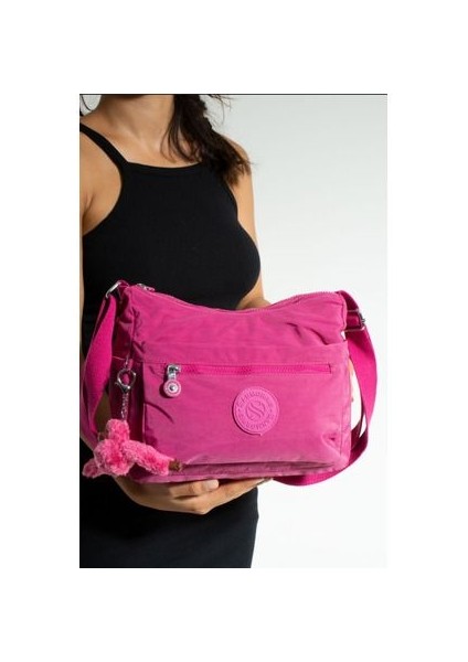 Ithal Su Geçirmez Kumaştan Kadın Omuz Çantası