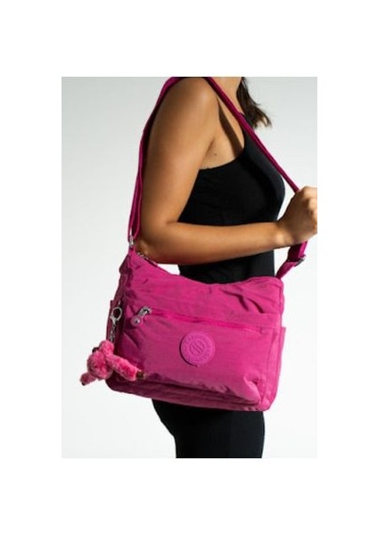 Ithal Su Geçirmez Kumaştan Kadın Omuz Çantası fırsatları