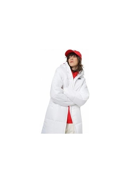 Wmns Mont Nsw Tf Thrmr Clsc Parka (FB7675-100) Bir Beden Küçük Almanızı Öneriyoruz