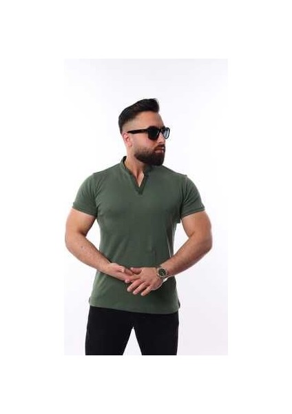 Slim-Fit Hakim Yaka Erkek T-Shirt
