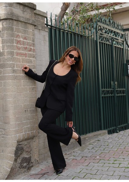 Siyah Yuvarlak Yaka Detay Ceket Pantolon Takım fiyatları