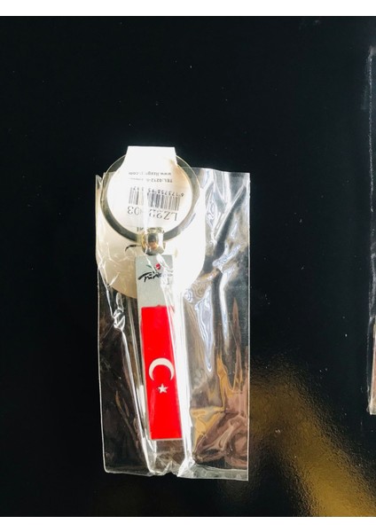 Türk Bayraklı Açacaklı Metal Anahtarlık Şık ve Kullanışlı Tasarım