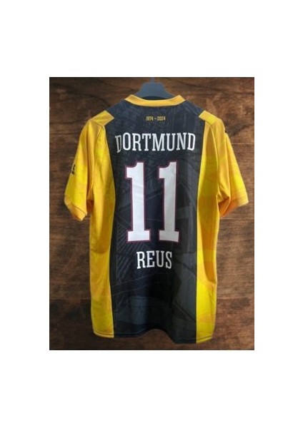 Retro B:v:b:b/dortmund Marco Reus 11 Konsept Forması
