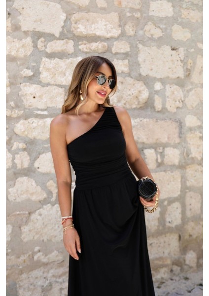 Kadın Drapeli Beli Lastikli Sandy Kumaş Tek Omuz Elbise