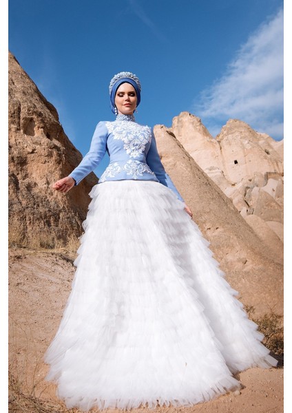 Royal Flowers Inci Işlemeli Çiçek Desenli Inci Işleme Yaka Bluz