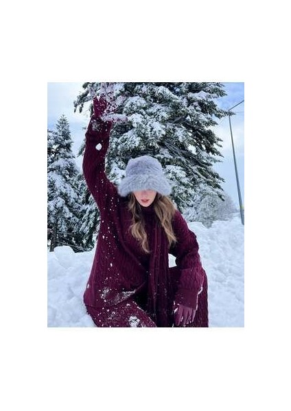 Kadın Bordo Atkılı Saç Örgülü Triko Pantolon Takım