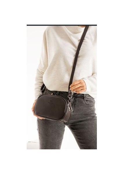 Sanmorris 3 Bölmeli Çapraz Kullanıma Uygun Omuz Çantası