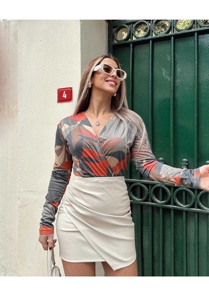 Kadın Desenli Likralı Kruvaze Bodysuit Bluz