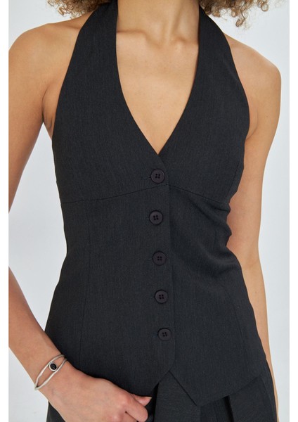 Düğmeli Halter Yaka Yelek fiyatları
