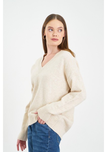 V Yaka Basic Kazak-Taş fırsatları