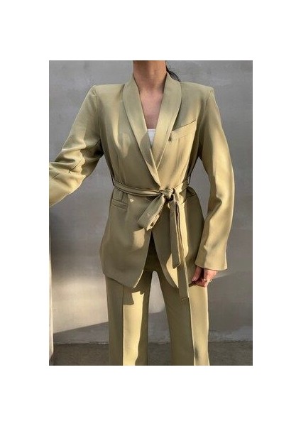 Kadın Ikili Kuşaklı Blazer Ceket Pantolon Takım indirimleri