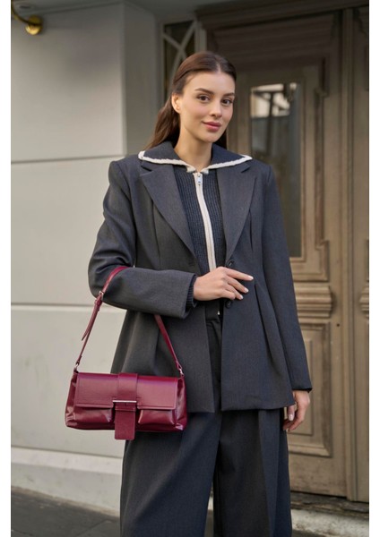 Bordo Kadın Kaplamalı El ve Omuz Çantasi indirimleri