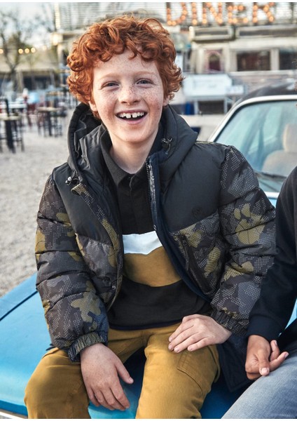 Erkek Çocuk Baskılı Mont 10-14 Yaş Siyah