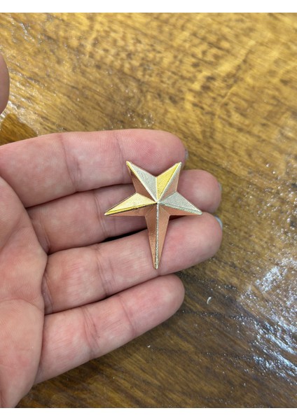 Yıldız Şekilde Broş Yaka İğnesi Giyim Aksesuarı 4x3 cm fiyatları
