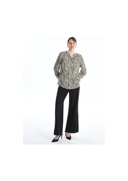 Yeni Sezon Kacik Yaka Desenli Uzun Kollu Kadin Bluz - W44165Z8 modelleri