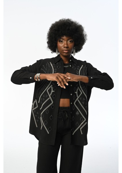 Kadın Oversıze Kalıp Nakışlı Gömlek fiyatları