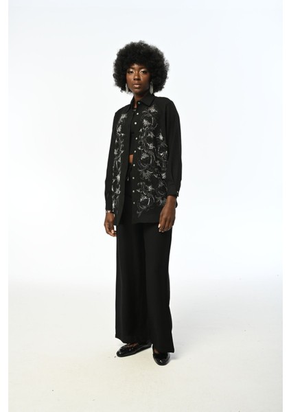 Kadın Oversıze Kalıp Nakışlı Gömlek fırsatları