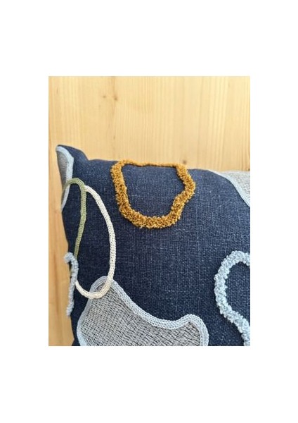 Punch Nakışlı Kırlent Kılıfı 42 x 42 indirimleri