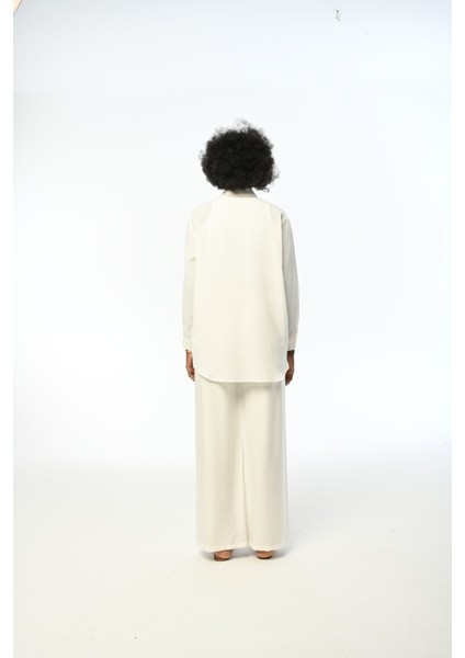 Kadın Oversıze Kalıp Nakışlı Gömlek indirimleri