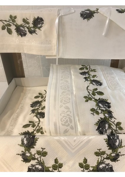 Collection Çeyizlik 6 Parça Gri Lale Nakışlı Makinede Etamin Işleme Seccade Bohça Seti