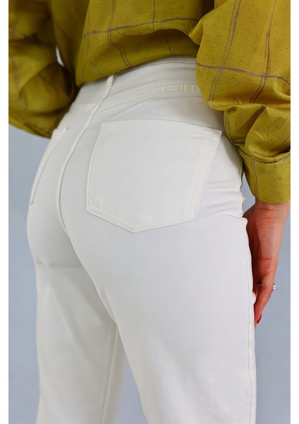 Kadın Beyaz Mom Jean Yüksek Bel Beyaz Mom Kot Pantolon %100 Natural Pamuk 2024 modelleri