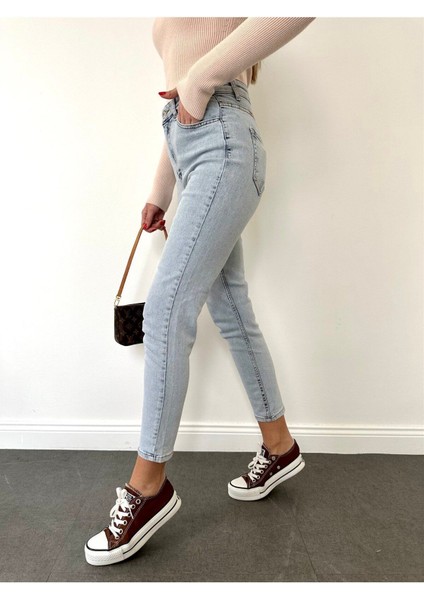 Leo 90's Dora Penelope Mavi Mom Kot Pantolon Likralı Yüksek Bel Mavi Kar Yıkamalı Mom Jeans modelleri