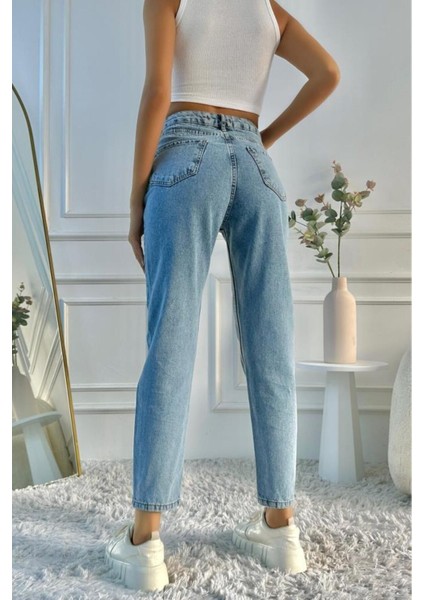 Asit Yıkamalı Kadın Yüksek Bel Mom Fit Mavi Jean Pantolon indirimleri