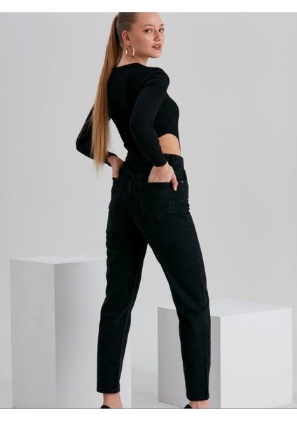 Siyah Mom Jeans Yüksek Bel Boyfriend Pantolon