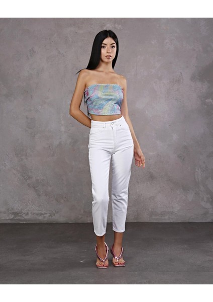 Kadın Beyaz Denim Kot Pantolon Düğme Detaylı Yüksek Bel Mom Jean New 2024 fiyatları