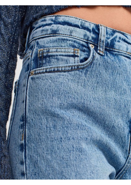 Leo 90's Dora Mom Fit Kar Yıkama Kadın Kot Pantolon fırsatları