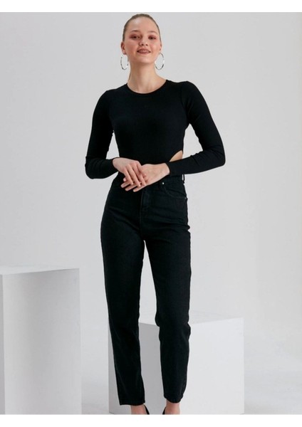 Kadın Yüksek Bel Likralı Mom Fit Jean 2024 fiyatları