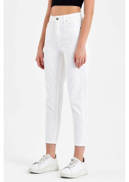 Kadın Düğme Kapama Düz Renk Yüksek Bel Beyaz Jean 2024 modelleri