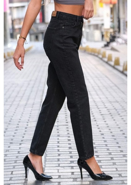 Leo Penelope Zero Madgırl Siyah Mom Kot Pantolon Likralı Solmaz Siyah Ekstra Rahat Mom Jeans