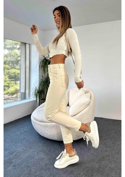 Yüksek Bel Krem Mom Jeans Likralı Esnek Kot Pantolon 2024 fiyatları