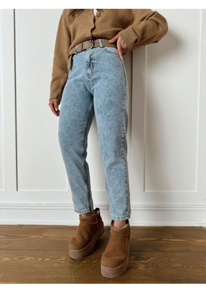 Leo Koyu Mavi Mom Jeans Likralı Yüksek Bel Mavi Kar Yıkamalı Mom Kot Pantolon fiyatları