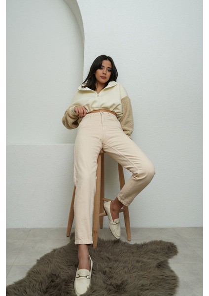 Vit Bej Mom Jeans Likralı Yüksek Bel Bej Mom Kot Pantolon 2024 modelleri