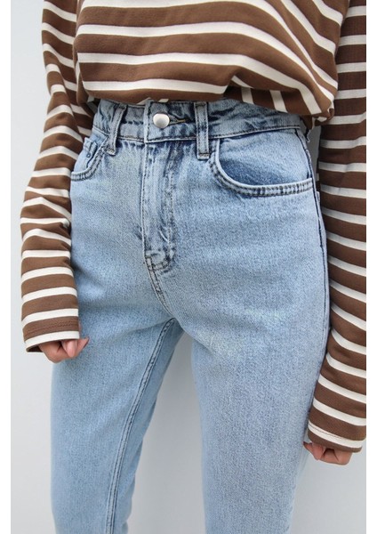 Yüksek Bel Kar Yıkama Buz Mavisi Mom Jean fiyatları