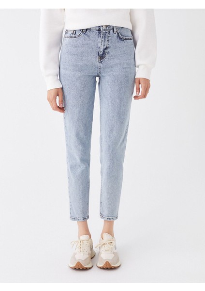 Açık Mavi Mom Jeans Likralı Yüksek Bel Mavi Kar Yıkamalı Mom Kot Pantolon