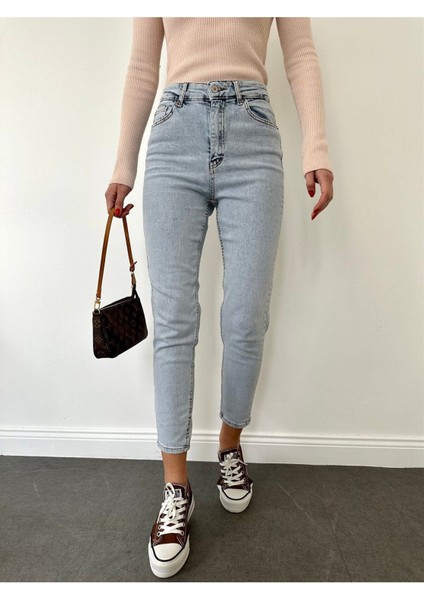Mary Vintage Straght Fit Yüksek Bel Yırtık Detaylı Uzun Boy Jean Pantolon fiyatları