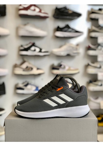 Günlük Yürüyüş Ayakkabısı Sararmaz Ortopedik Taban Yeni Sezon Hafif ve Dinamik Performans modelleri