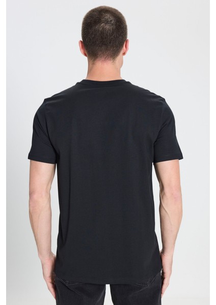 Relaxed Fit Small Logo Siyah Erkek Kısa Kol T-Shirt fiyatları