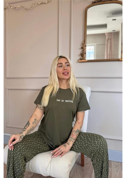 Haki Let It Spring Desenli Bambu Kısa Kol Kadın Pijama Takımı