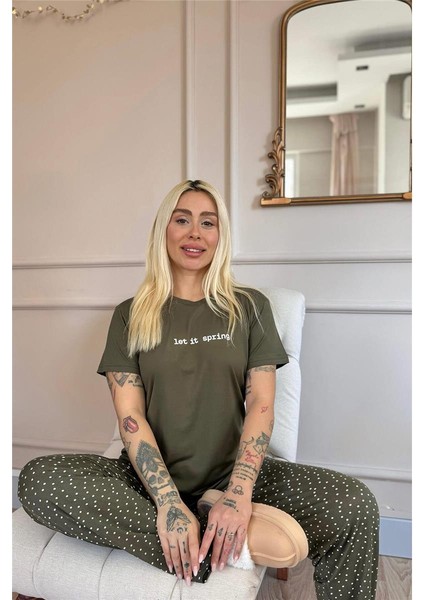 Haki Let It Spring Desenli Bambu Kısa Kol Kadın Pijama Takımı