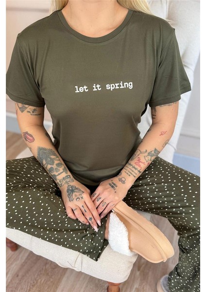 Haki Let It Spring Desenli Bambu Kısa Kol Kadın Pijama Takımı