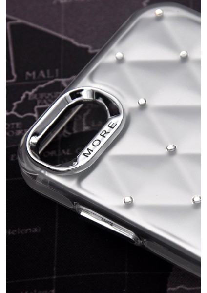 iPhone 7 / 8 Uyumlu Baklava Desenli Pırlanta Taşlı Sert Kapak Kılıf Beyaz modelleri