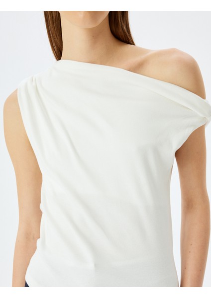 Kayık Yaka Drapeli Kolsuz Slim Fit Bluz indirimleri