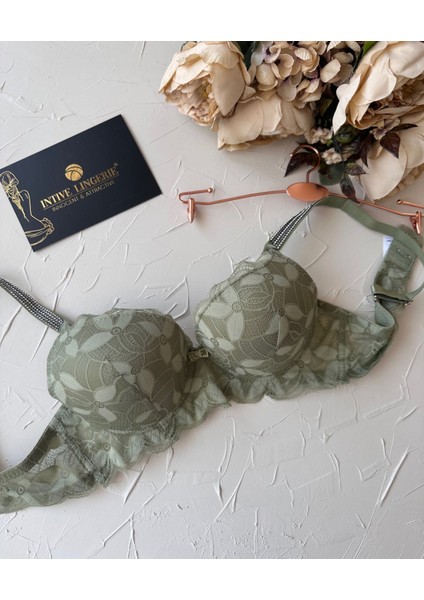 Jasmine Askıları Parlak Taşlı Hafif Destekli Dantelli Soft Cup Ithal Sütyen (B-C Cup)