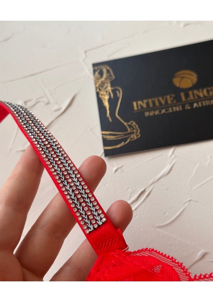 Jasmine Askıları Parlak Taşlı Hafif Destekli Dantelli Soft Cup Ithal Sütyen (B-C Cup) fırsatları